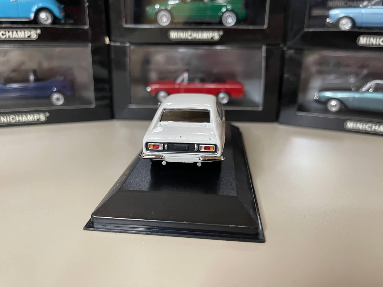 Ford Capri Rs 2600 1:43 Minichamps White - Etsy