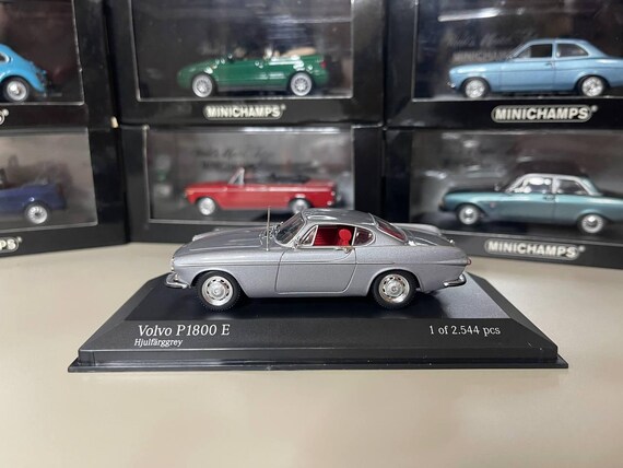 Miniature Volvo P1800 E – Gris, Minichamps 1/43, Occasion