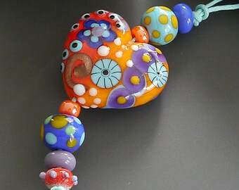 Handmade lampwork bead set |  set | heart | SRA  |  artisan glass |  Silke Buechler