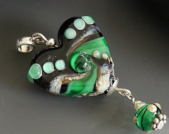 Pendentif en perle de chalumeau fait main | argent sterling | ARS | verre artisanal | Silke Buechler
