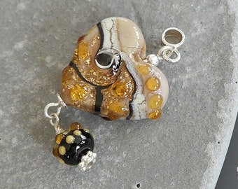 Handmade lampwork bead pendant | sterling silver | SRA | artisan glass | Silke Buechler