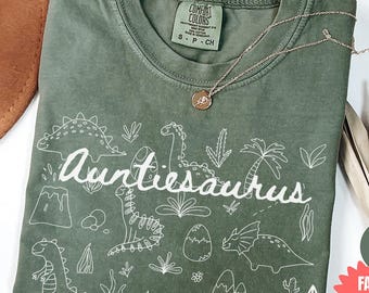 Auntiesaurus T-shirt, Comfort Colors® Cool Aunt Tee, Funny Aunt Gift, Funny Dinosaur Crewneck, Dinosaur Birthday Shirts, First Time Aunt