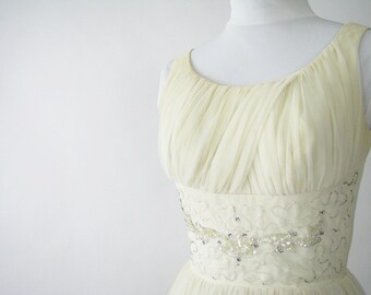 Vintage 1950's Ivory Grecian Gown Party Prom Wedding Dress, Fits Size 4, XSmall