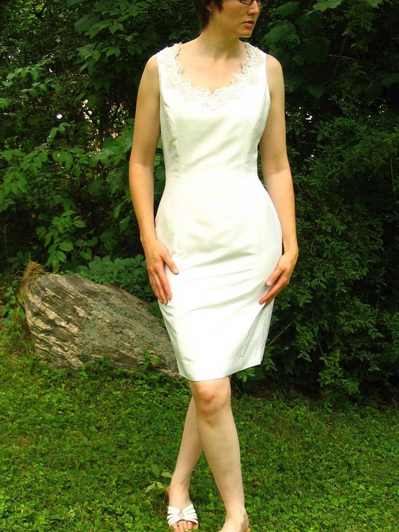 Eco Wedding Dress with Detachable Train, Upcycled Refashioned Bridal Gown, Fits Size 6, Small R62 image 3