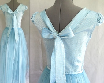 Vintage 1950's Blue Taffeta and Netting Bridesmaid, Prom, or Party Dress, Size 6 - 8, Small