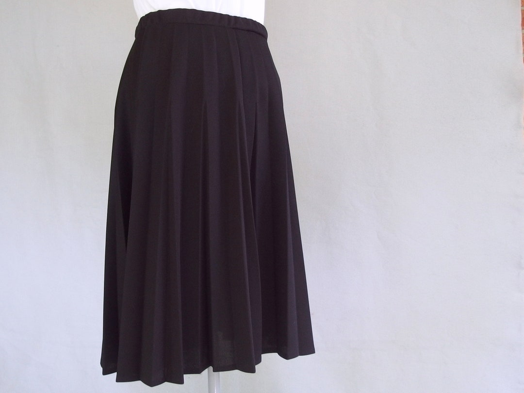 Black Accordian Pleated Skirt Vintage 1980's Fits Size 8 - Etsy