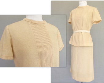 Beige Knit Skirt and Top, Vintage 1970's Leslie Fay Knits 2 Piece Outfit, Fits Size 6 to 8 Small