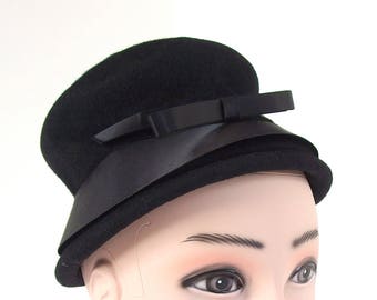 Vintage Black Cloche, Hat with Satin Ribbon Brim