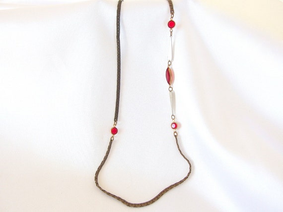 Vintage Goldtone C Link Chain and Bezel Set Red S… - image 2