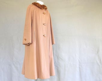 1950's Fur Collar Coat, Vintage Reddish Tan Winter Coat, Modern Size 14 - 16, Large