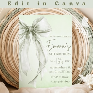 Puede incluir: Una tarjeta de invitación de cumpleaños rectangular con fondo verde claro y un gran lazo verde salvia estilo acuarela a la izquierda. El texto dice: JOIN US TO CELEBRATE Emma's 6TH BIRTHDAY AUG 03 2025 123 Anywhere St. Any City, ST 12345 RSVP to Rose +123-456-7890.