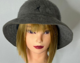 Kangol Furgora Diva White Angora Fur Fuzzy Adult Bucket Hat  display picture 3
