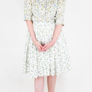 1960s White & Green Asterisks + Circles Mid Century Mod Print Cotton Full Skirt 31&quot; waist - VFG Member