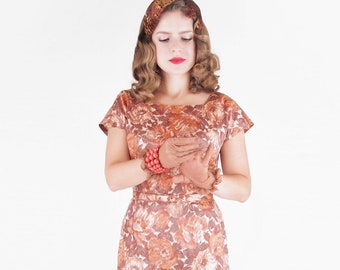 50s Roses Taffeta Belted Sheath Dress in Golden Brown Shades S • VFG