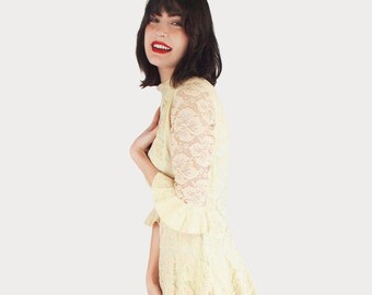 1960s Pale Green + Peach-Cream Lace Dropped Waist Party / Bridesmaid Dress - S - VFG Member