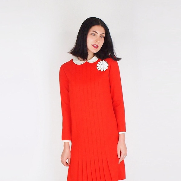 60s Red Orange Mod Shift Dress Sewn from Tullo Pattern XS • Expertly Made with Great Details • VFG