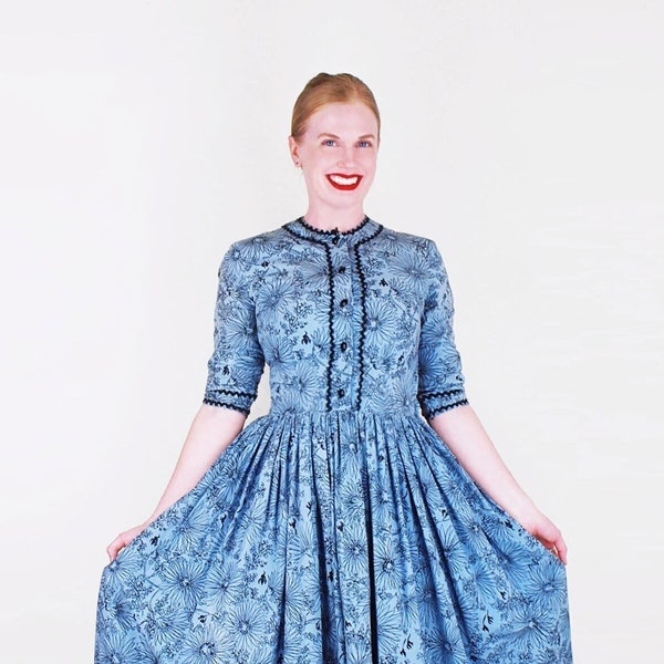 50s Blue with Black Flowers Cotton Shirtwaist Full Skirt Dress S • Rick Rack Trim • VFG