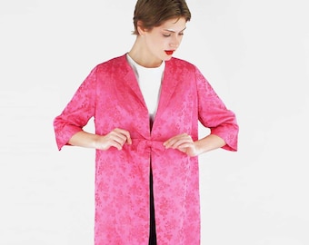 1960s French Rose Pink Floral Damask Topper Coat with Bow – Handmade – M – VFG Member