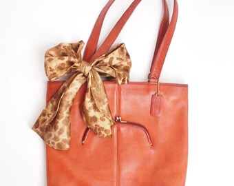 1950s Leopard Print Silk Surah Scarf – Bias Cut Oblong, Neutral Animal Print – VFG Member