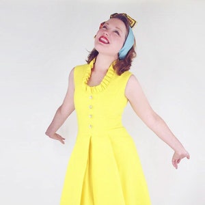 70s Yellow Piqué Dress with Ruffled Neckline by Mardi Gras S VFG image 1