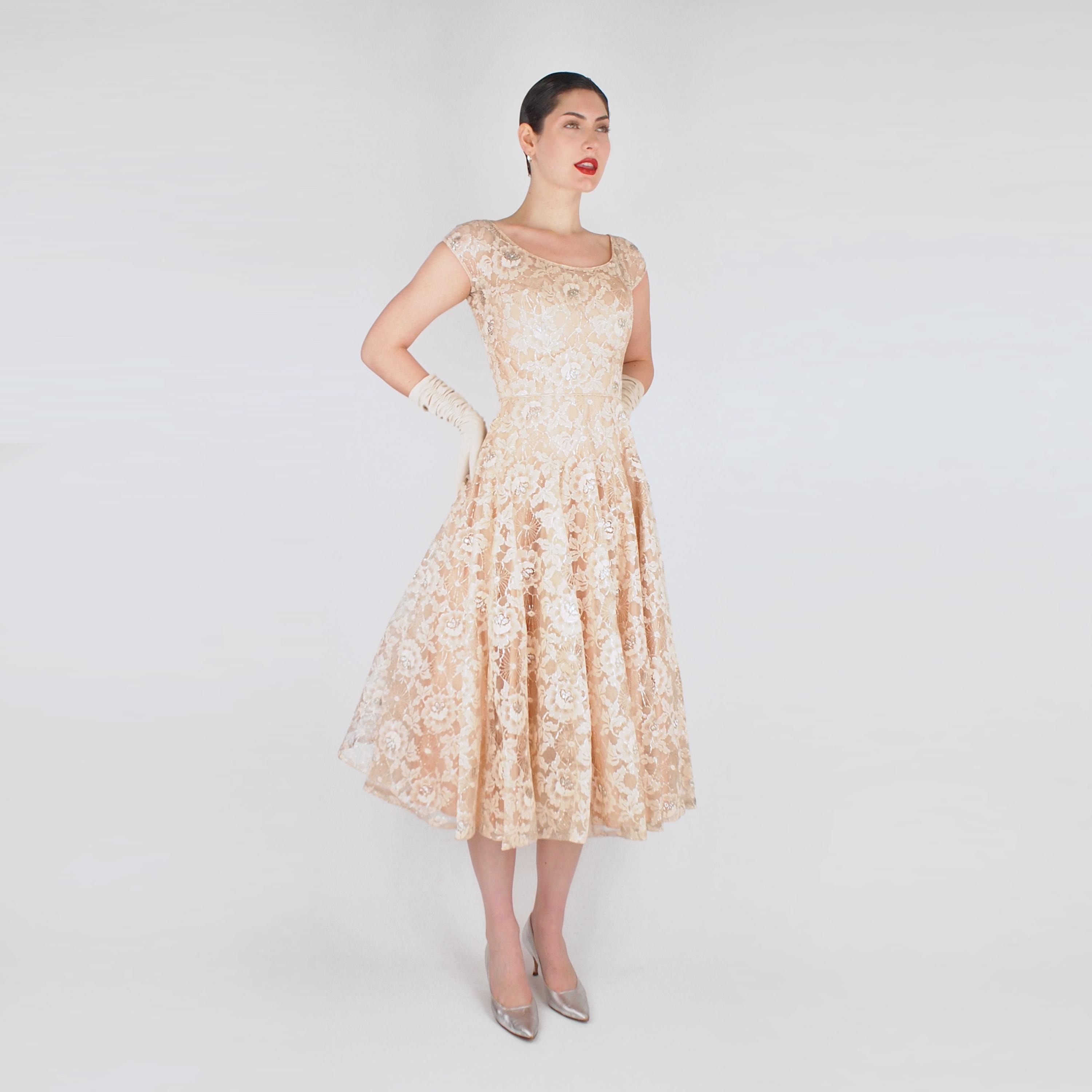 1950s Harou Blush Champagne Lace & Taffeta Party Dress - Full Circle Skirt - S - VFG Member