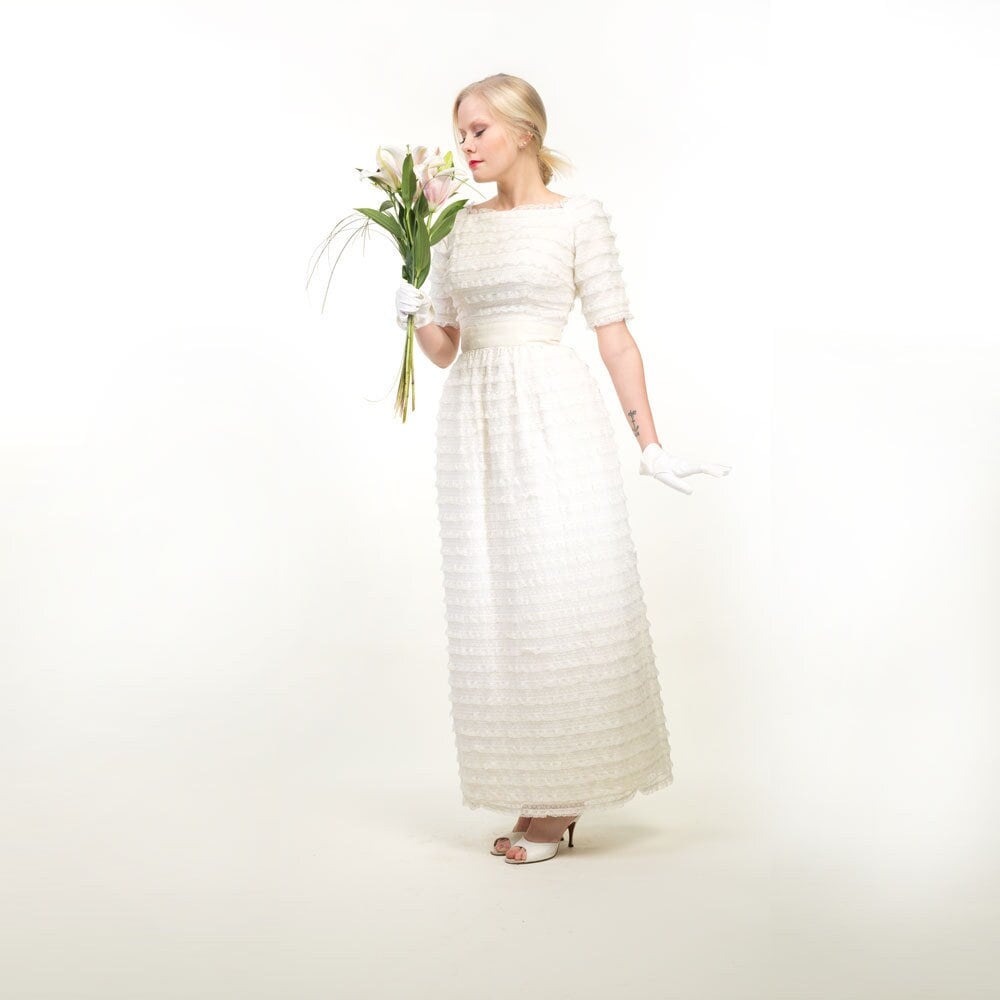 1960s White Lace Wedding Dress