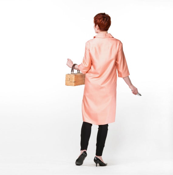 60s Peach Silk Sheath Dress & Light Coat with She… - image 2