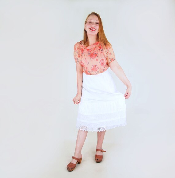 Teens 20s White Half Slip Summer Skirt with Hand C