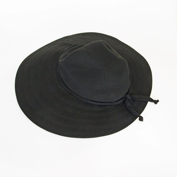 50s Wide Brim Black Flexible Fabric Hat by Debway… - image 2