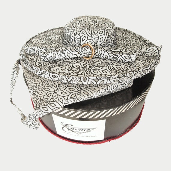 New Look Era Wide Brimmed Hat & Bag + Hat Box - O… - image 2