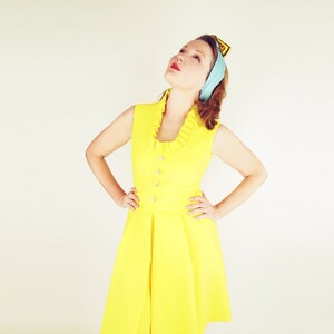 70s Yellow Piqué Dress with Ruffled Neckline by Mardi Gras S VFG image 3