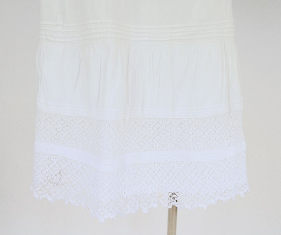 Teens 20s White Half Slip Summer Skirt with Hand … - image 3