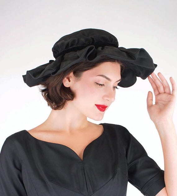 1950s Sally Victor Black Taffeta Hat – Wide Ruffled Brim 