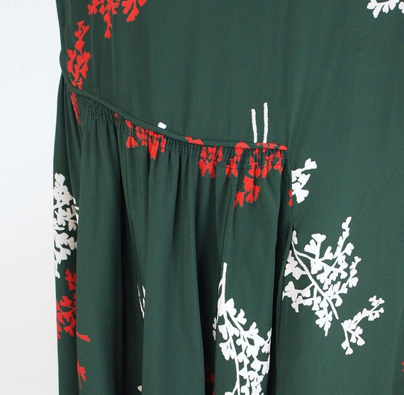 Late 40s Printed Green Rayon Dress with Ruching X… - image 6