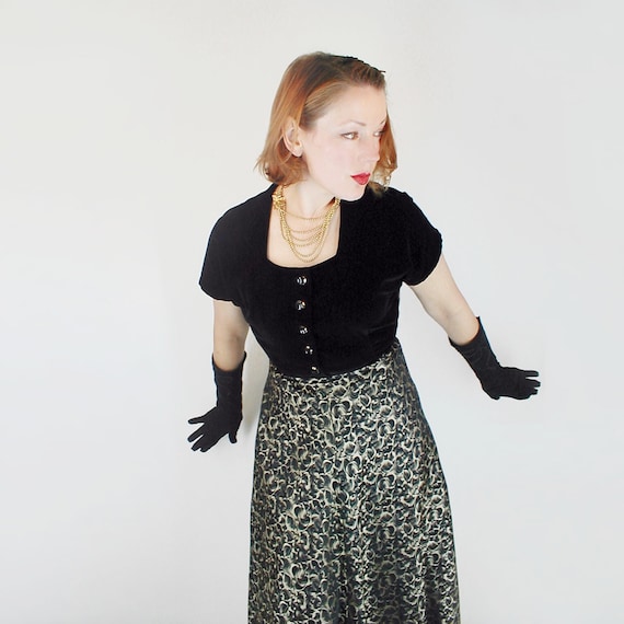 green emerald velvet dress Elegant Black Dress with Gold Button Detail | Timeless Chic main image 0
