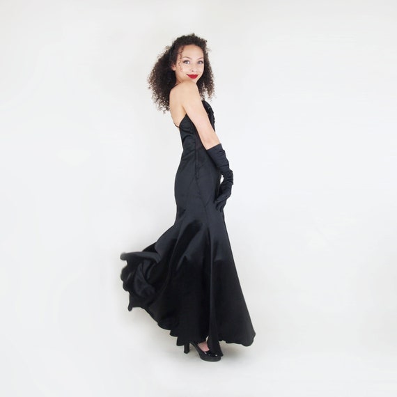 70s Black Satin Long Dress with 30s-style Seaming… - image 2