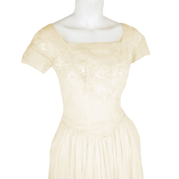 50s Cream Cotton Organdy Long Wedding Gown with R… - image 4