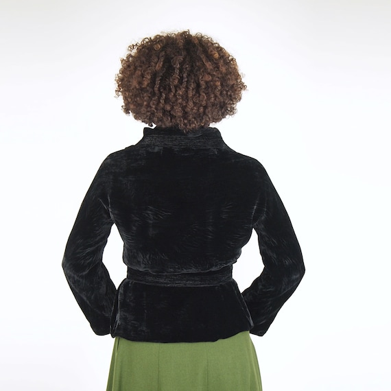 30s Black Silk Crushed Velvet Belted Jacket - Lou… - image 4