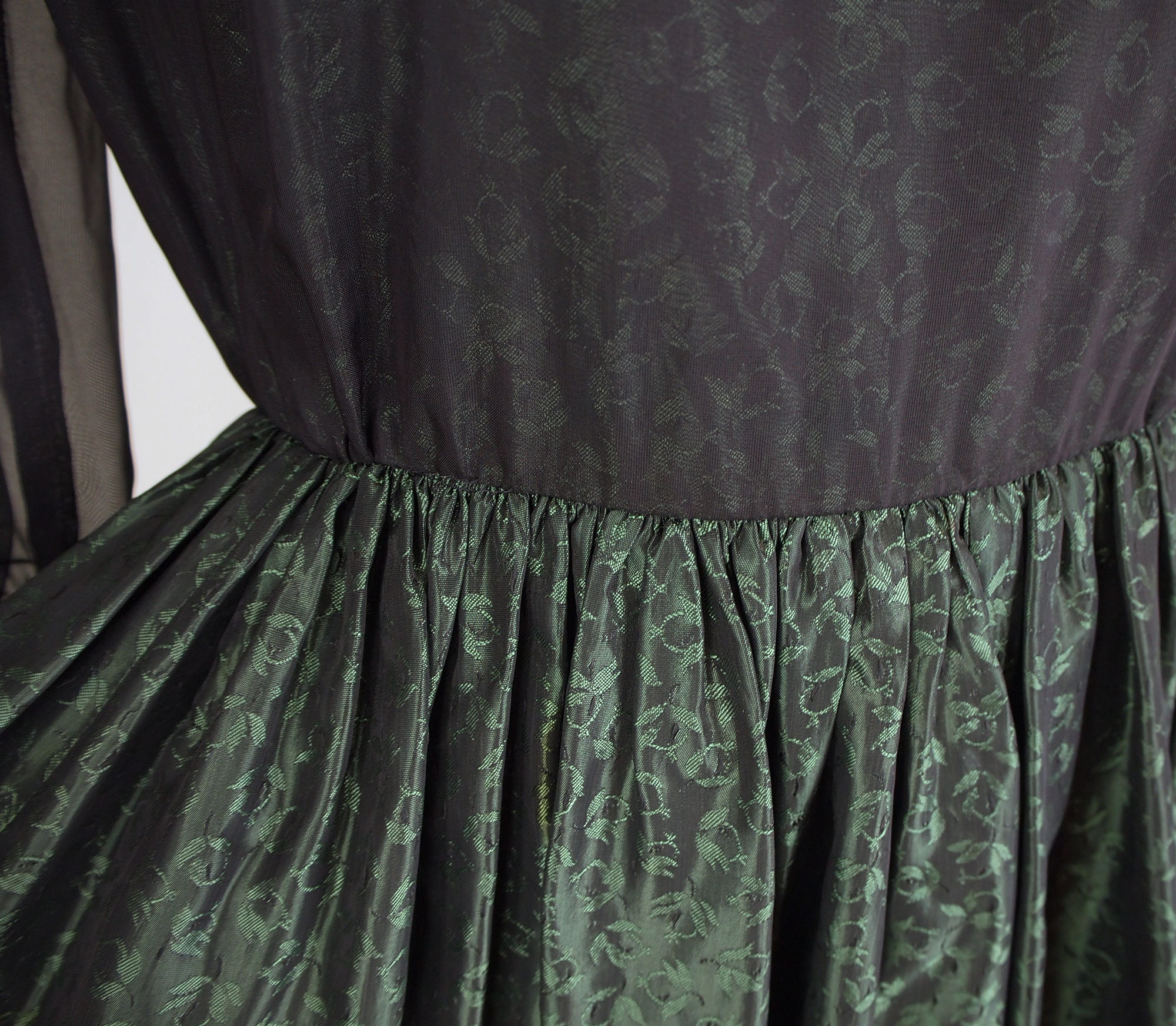 Early 60s Iridescent Green Damask & Black Chiffon Full Skirt - Etsy