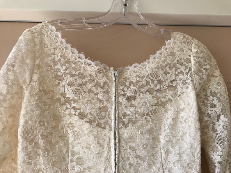 1930s Brides Gown Wedding Gown Wedding Gown Lace Bridal Gown Vintage Bridal Gown Display Brides Gown