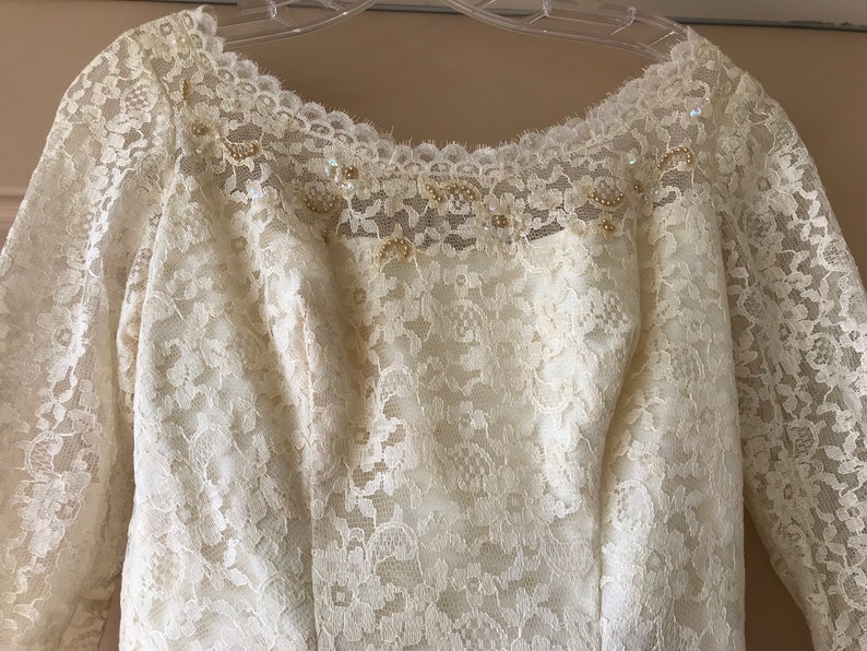1930s Brides Gown Wedding Gown Wedding Gown Lace Bridal Gown Vintage Bridal Gown Display Brides Gown