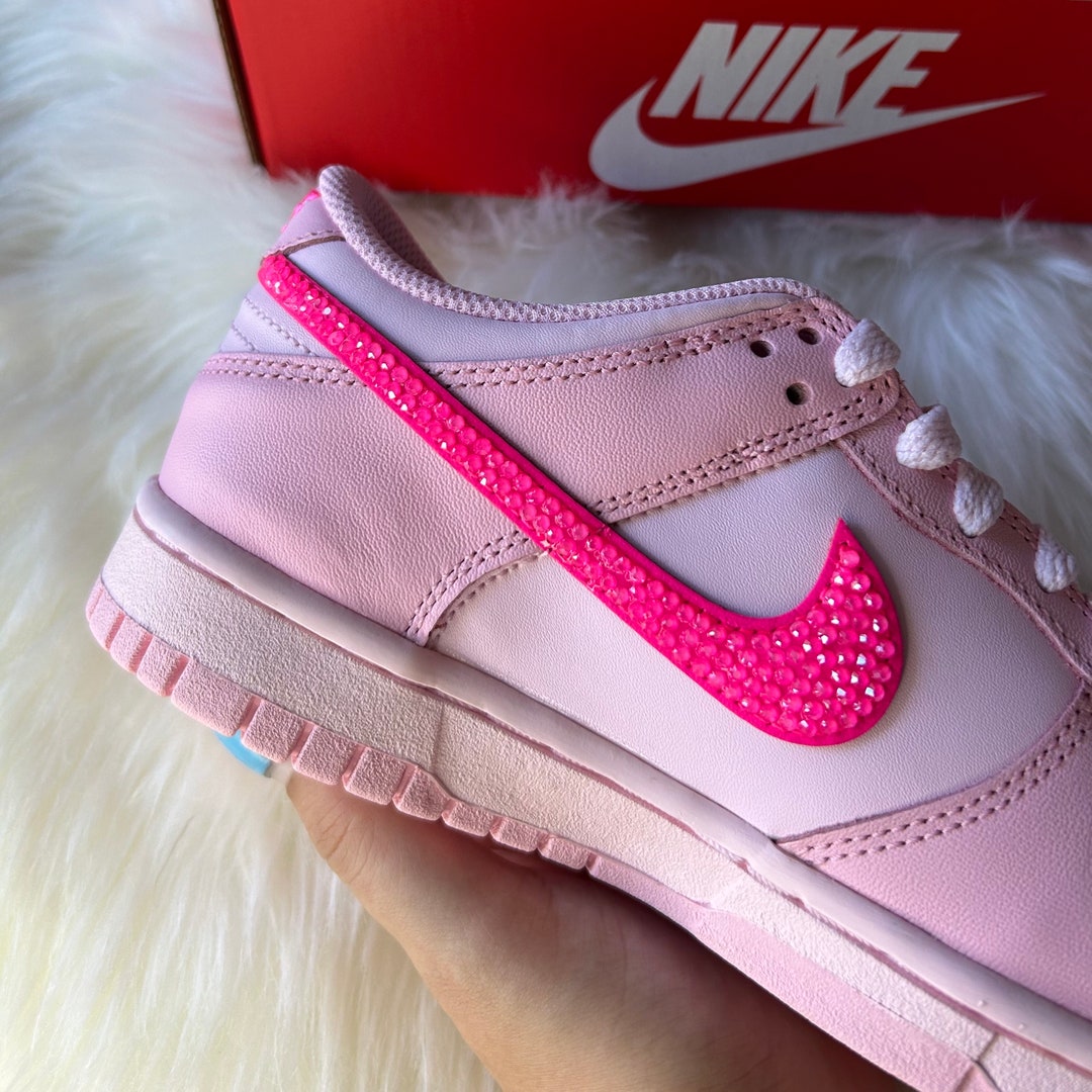 dunk pink nike