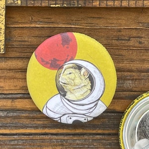 Astronaut Cat Button Pin – Matte 1.25” Space Cat Accessory