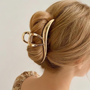 Pinza minimalista de metal para el cabello para mujer, accesorio para el cabello dorado/plateado/negro de sujeción fuerte, pinza geométrica aerodinámica para cabello grueso.
