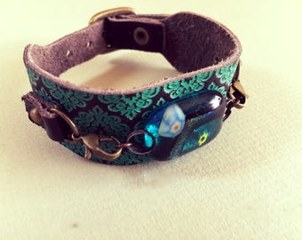 Leather strap with glass cab bracelet