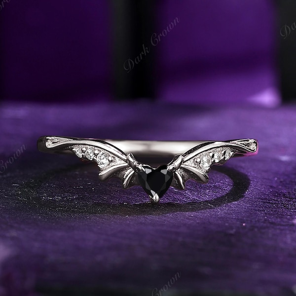 Gothic Bat Wing Wedding Band, White Gold Black Onyx Heart Ring with Moissanite,Alternative Stacking Ring, Dark Romance Vampire Gift for Her