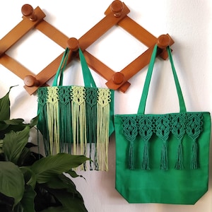Macrame bag/boho style/eco friendly bag/Cotton shopper bag with macrame trim for going to the market, beach or everyday use