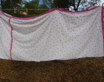 Vintage 1940s Cotton Twin Duvet Cover: Pink Roses Ruffle Cottage Decor- CUTTER- Repurpose fabric