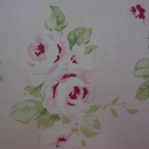 Antique French Roses Gorgeous Garlands of Trailing  Raspberry Roses on Pretty Pink 1 yd