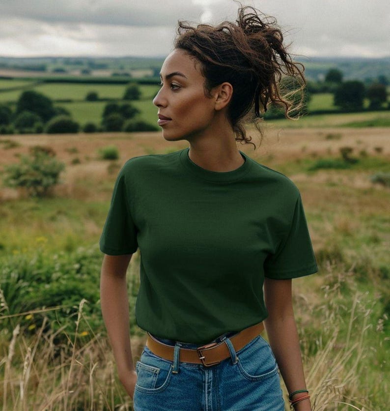 Women's Organic Cotton Tee: Plain Sustainable T-Shirt image 5